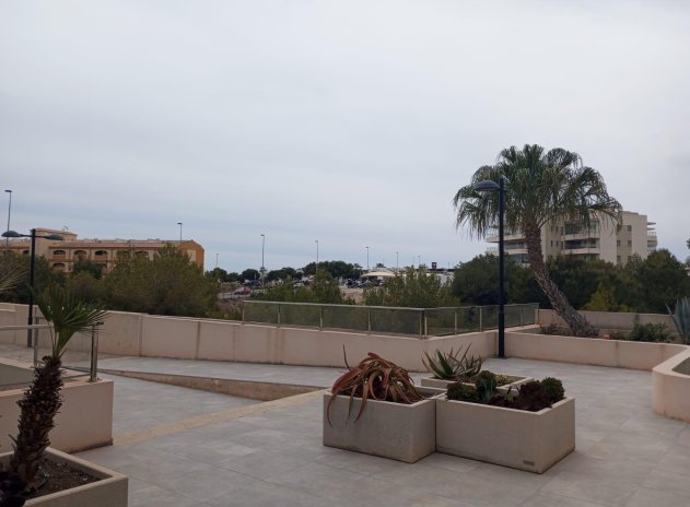 Herverkoop - Appartement / flat - Orihuela Costa - La Zenia