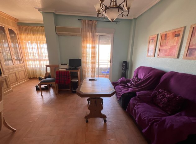 Herverkoop - Appartement / flat - Los Montesinos - Centro