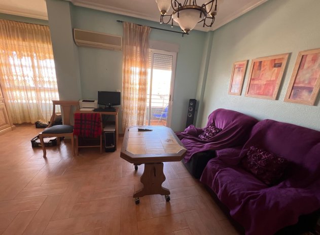 Herverkoop - Appartement / flat - Los Montesinos - Centro