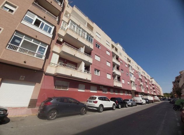 Resale - Apartment / flat - Torrevieja