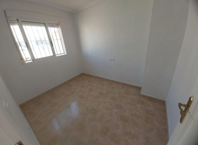 Resale - Apartment / flat - Torrevieja