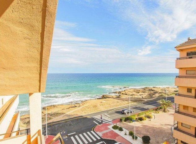 Resale - Apartment / flat - Torrevieja - Cabo cervera