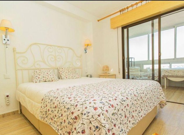 Resale - Apartment / flat - Torrevieja - Cabo cervera