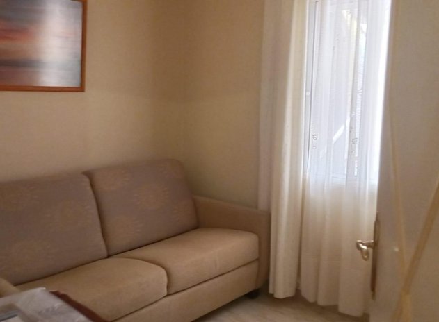 Resale - Bungalow - Torrevieja - Los altos