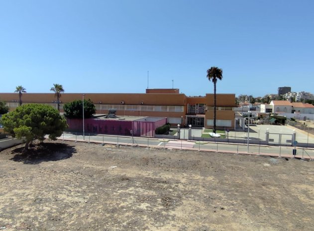 Reventa - Villa - Torrevieja - La Mata