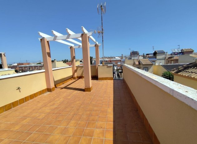 Herverkoop - Villa - Torrevieja - La Mata