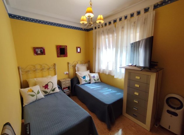 Reventa - Villa - Torrevieja - La Mata