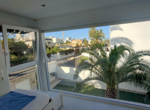 Revente - Villa - Orihuela Costa - La Zenia