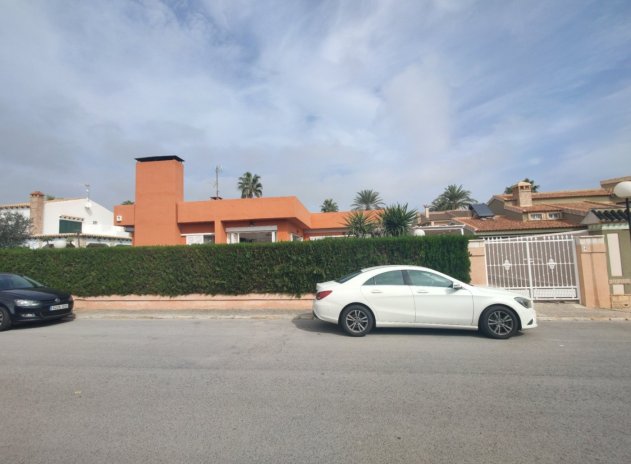 Wiederverkauf - Villa - Torrevieja - La veleta