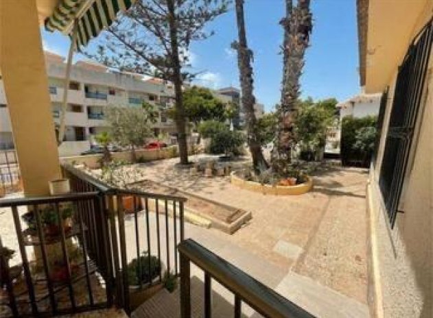 Revente - Villa - Orihuela Costa - La Zenia