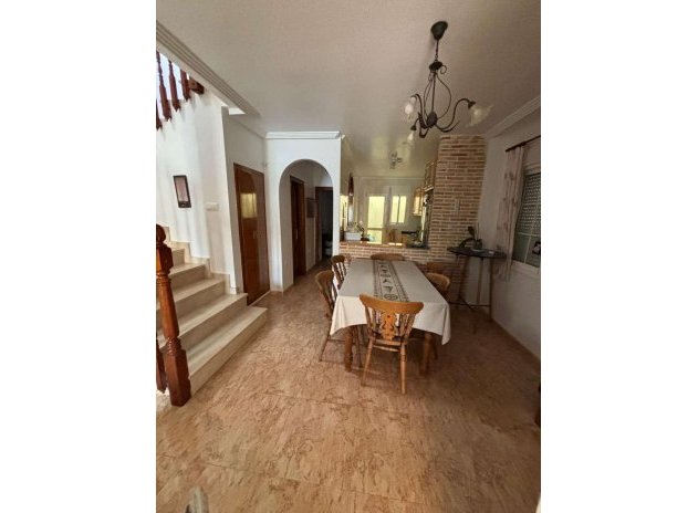 Resale - Villa - Guardamar del Segura - raso