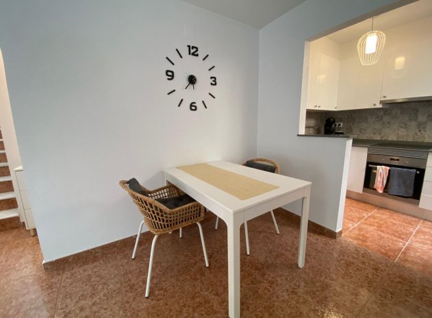 Resale - Terraced house - Torrevieja - El limonar