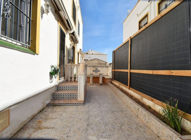 Resale - House - Quad - Orihuela Costa - La Florida