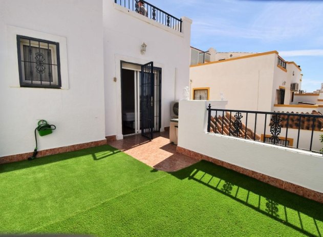 Resale - House - Quad - Orihuela Costa - La Florida