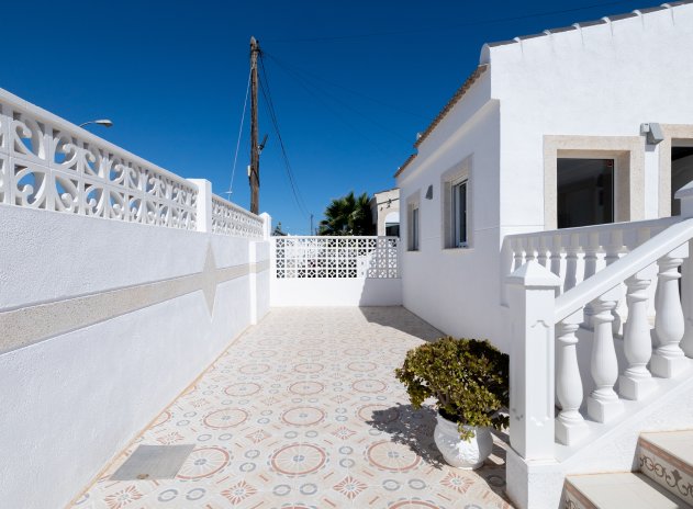 Reventa - Villa - Torrevieja - San luis