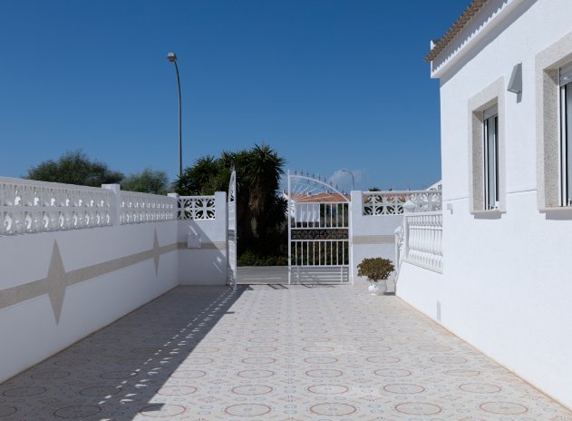 Reventa - Villa - Torrevieja - San luis