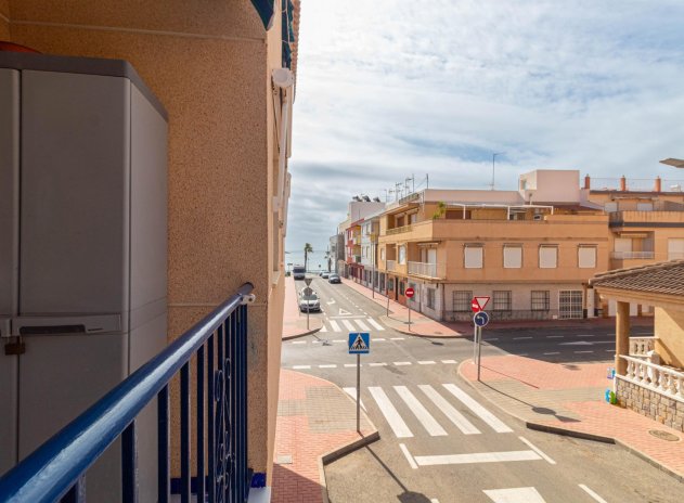 Wiederverkauf - Wohnung - Torrevieja - Playa de los Naufragos