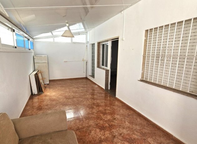 Resale - Bungalow - Torrevieja - Doña ines