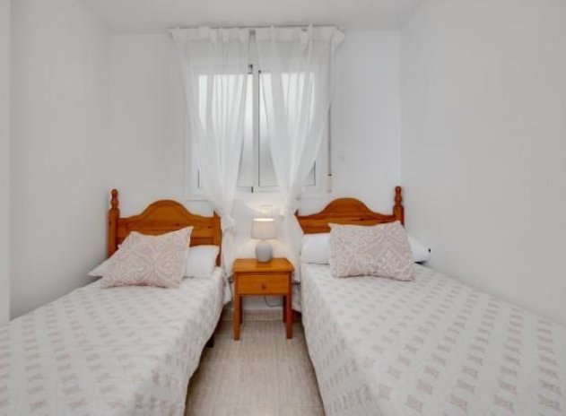 Resale - Apartment / flat - Torrevieja - Centro