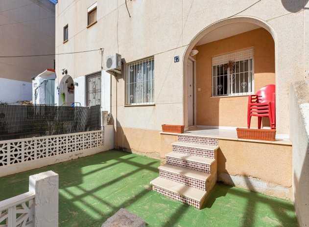 Reventa - Apartamento / piso - Torrevieja - Los balcones