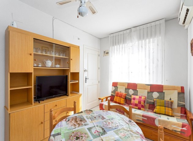 Reventa - Apartamento / piso - Torrevieja - Los balcones