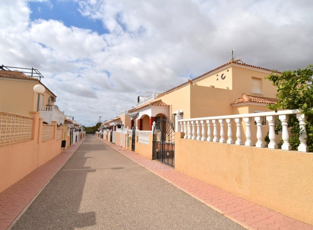 Reventa - Quad House - Orihuela Costa - Playa Flamenca