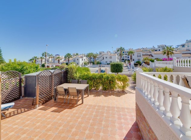 Resale - Villa - Orihuela Costa - Los Dolses