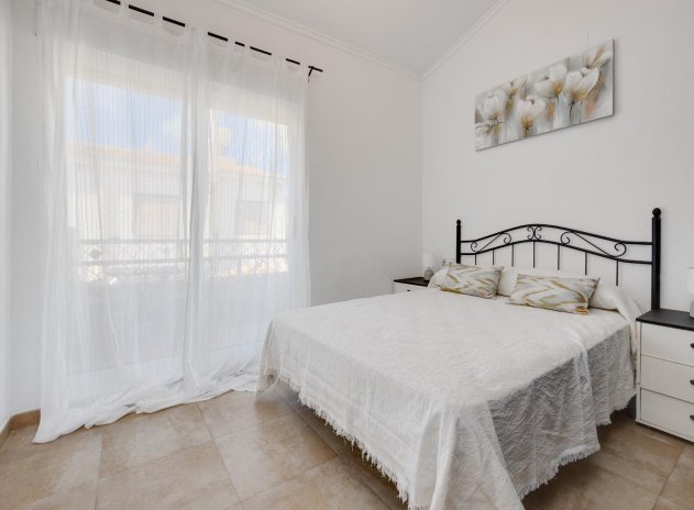 Resale - Bungalow - Torrevieja - Los Frutales