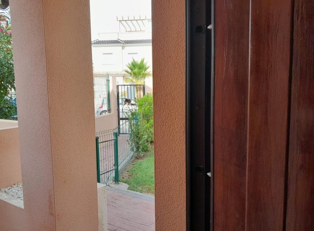 Resale - Bungalow - Torrevieja - Los altos