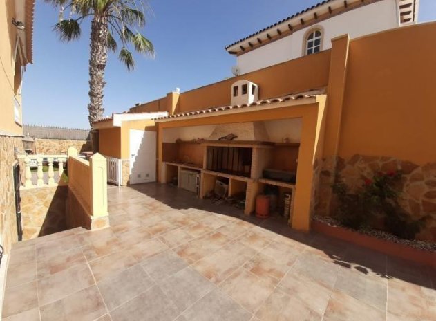 Wiederverkauf - Villa - Torrevieja - Aguas nuevas 1