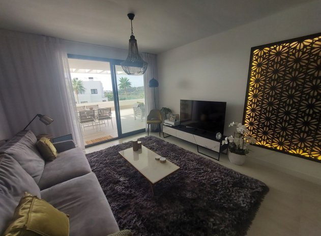 Resale - Apartment / flat - Estepona - Costa del Sol