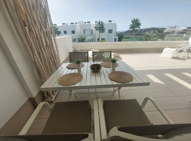 Resale - Apartment / flat - Estepona - Costa del Sol