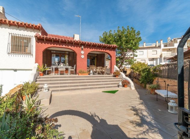 Revente - Villa - Orihuela Costa - Punta Prima