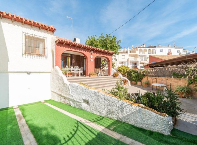 Reventa - Villa - Orihuela Costa - Punta Prima