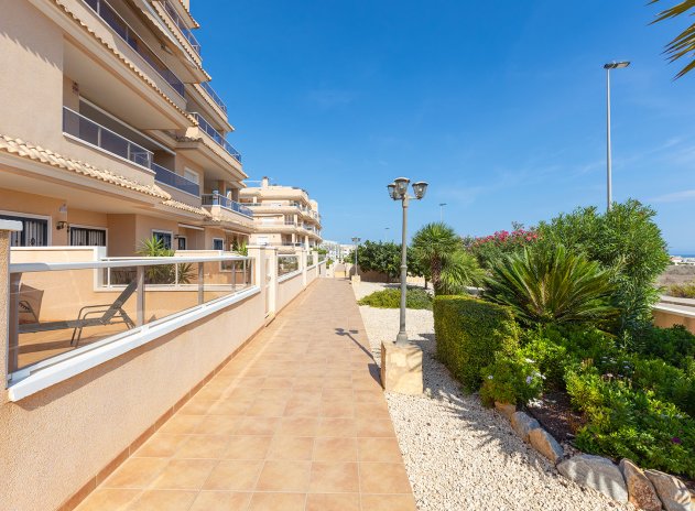 Resale - Apartment / flat - Orihuela Costa - Villamartín