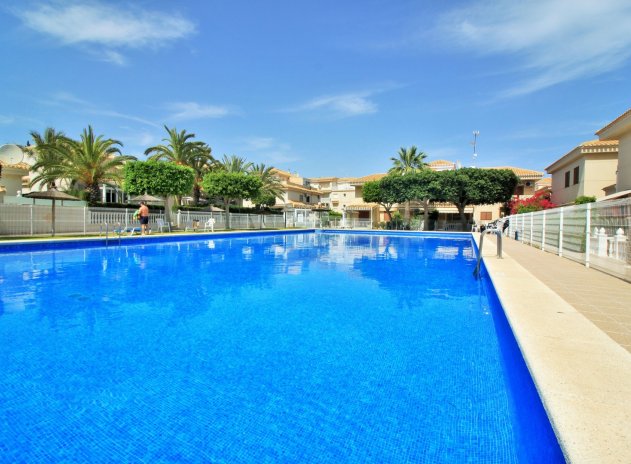 Resale - Apartment / flat - Playa Flamenca