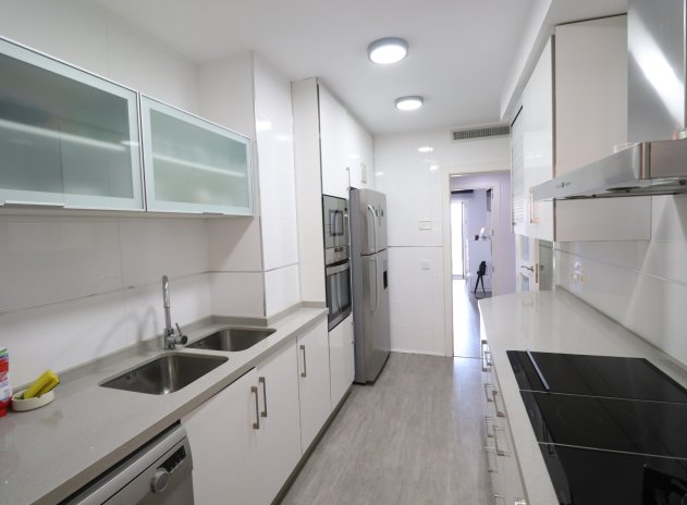 Reventa - Apartamento / piso - Torrevieja - Playa Del Cura