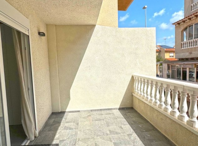 Wiederverkauf - Wohnung - Torrevieja - Playa del Cura