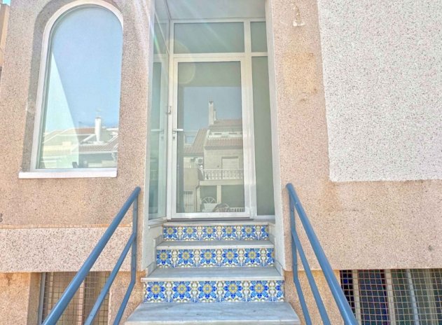 Herverkoop - Appartement / flat - Torrevieja - Playa del Cura