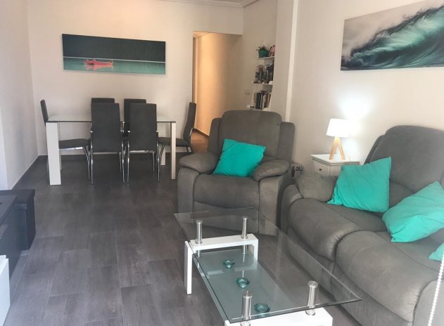 Resale - Apartment / flat - Torrevieja