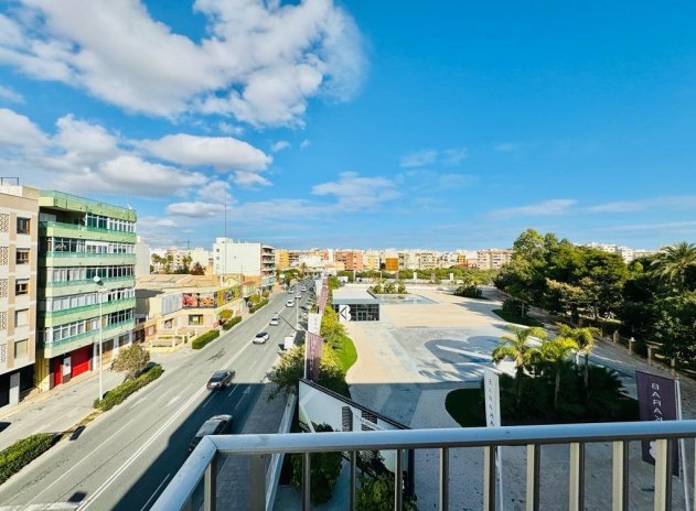 Reventa - Apartamento / piso - Torrevieja