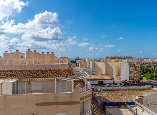 Herverkoop - Penthouse - Torrevieja - Centro