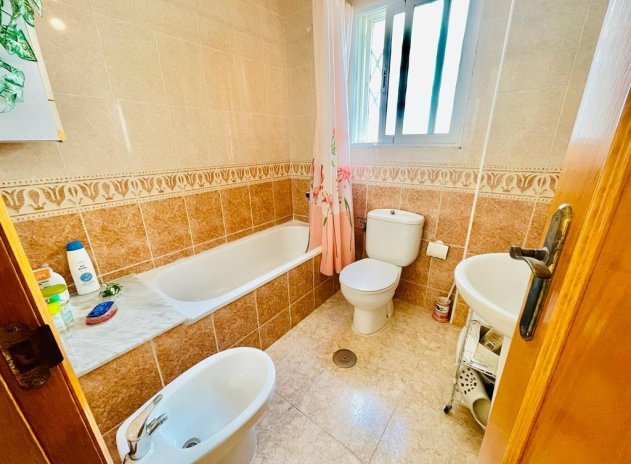 Herverkoop - Penthouse - Torrevieja - Playa del cura