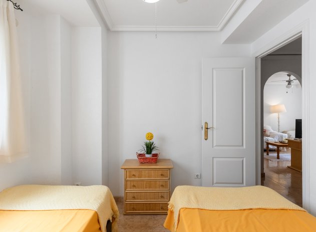 Herverkoop - Appartement / flat - Guardamar del Segura