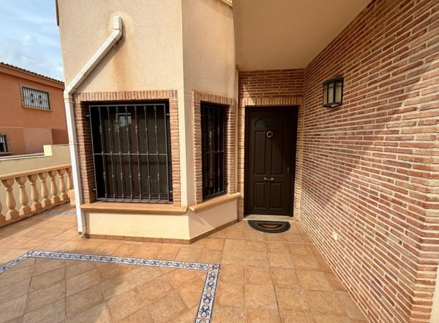 Reventa - Villa - Torrevieja Centro - Torrevieja