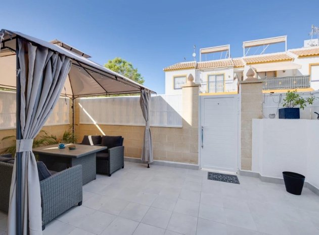 Revente - Bungalow - Torrevieja - Doña ines