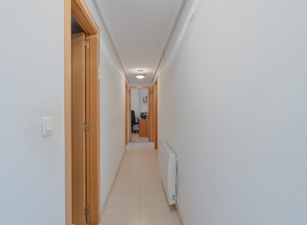 Resale - Apartment / flat - Alicante - San Gabriel