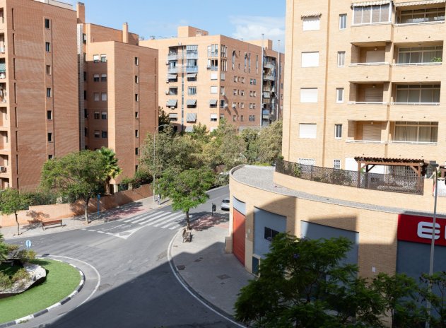 Resale - Apartment / flat - Alicante - San Gabriel