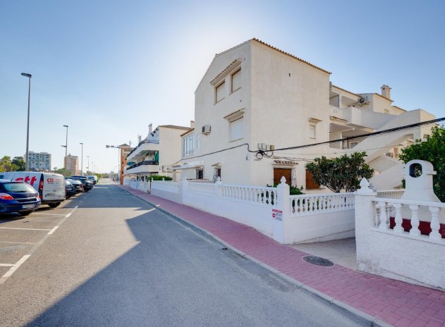 Herverkoop - Bungalow - Torrevieja - Playa de los Naufragos