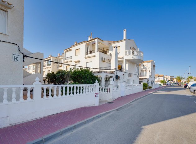 Herverkoop - Bungalow - Torrevieja - Playa de los Naufragos